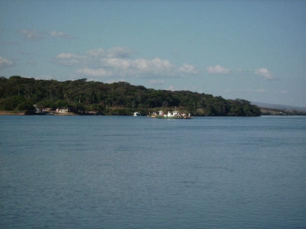 lote-de-3000-m2-a-beira-da-represa-de-furnas-capitoliomg-big-3